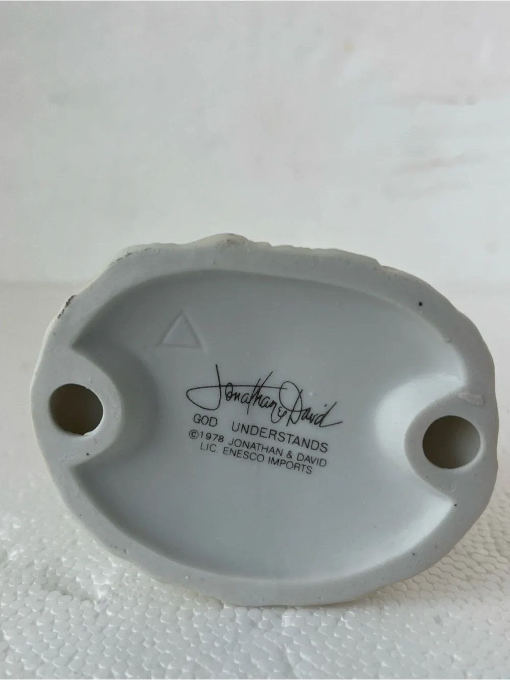 Enesco White Porcelain Figurine Base with Jonathan David Marking signature